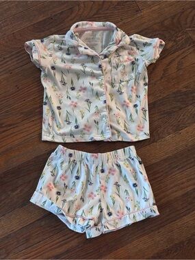 Girls' Floral Short Pajama Set - White with Pastel Florals